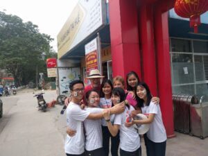 Friends in Hue